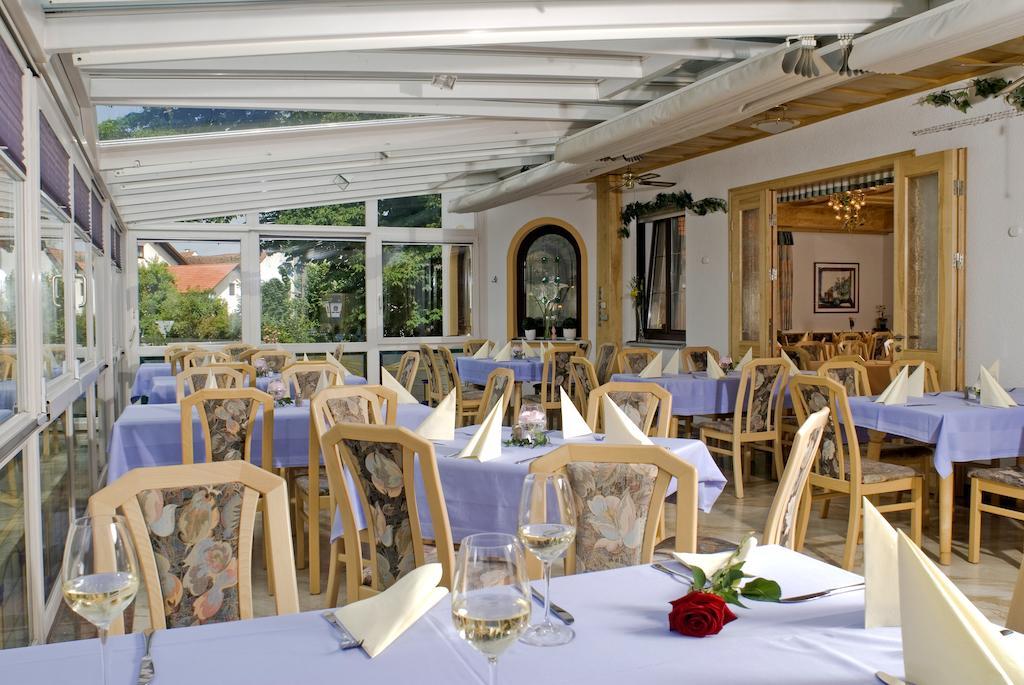 Hotel Zum Fischerwirt Baindlkirch 외부 사진